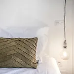 Πανσιόν Saldanha Pool & Garden 4*