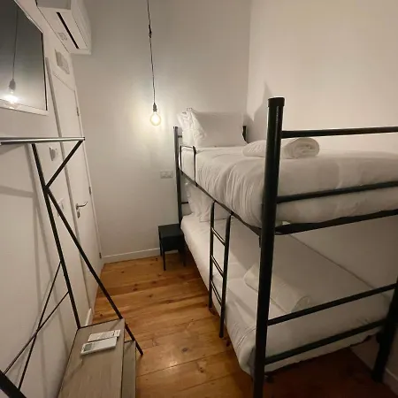 Konukevi Saldanha Pool & Garden