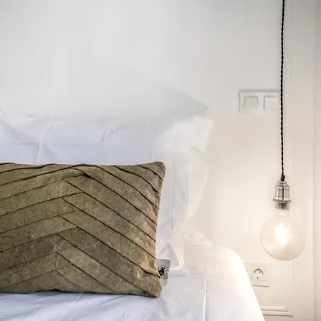 Konukevi Saldanha Pool & Garden 4*