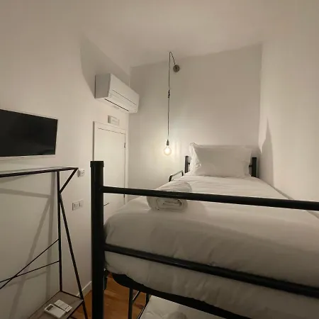 Saldanha Pool & Garden Vendégház 4*