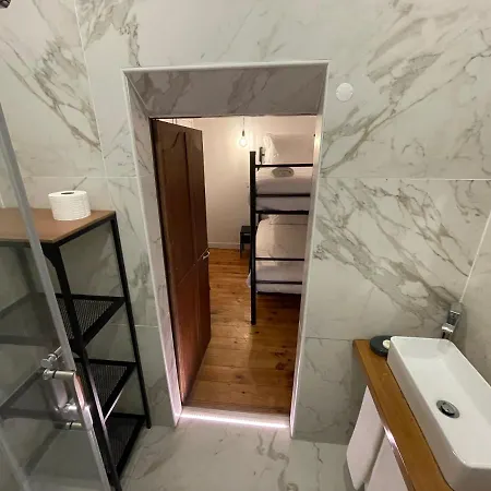 Saldanha Pool & Garden Guest house Lisbon