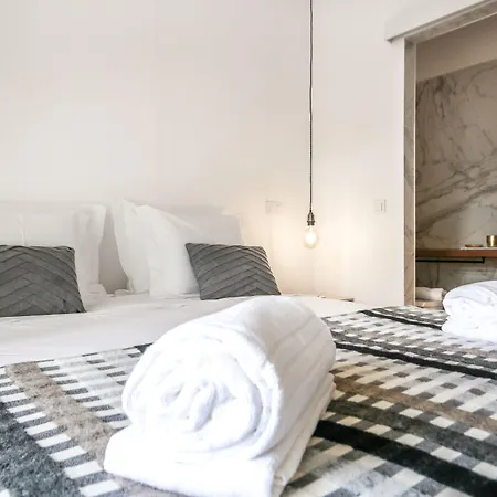 Guest house Saldanha Pool & Garden 4*