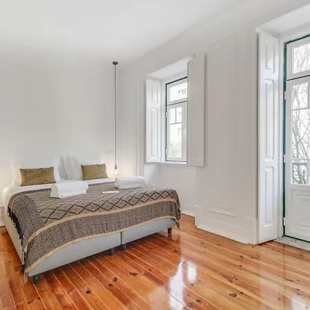 Guest house Saldanha Pool & Garden Lisbon